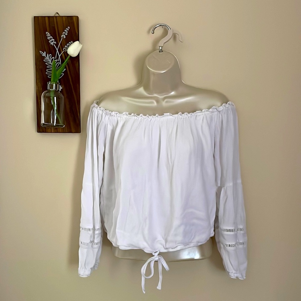 Hollister White Top
